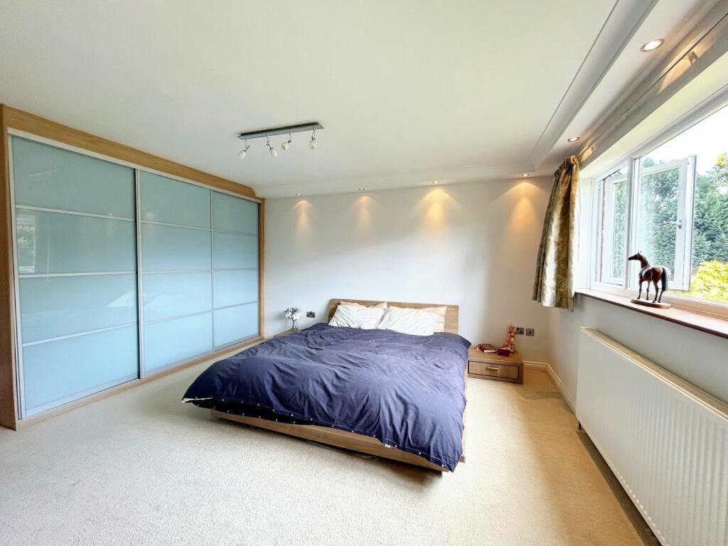 3 Chatsworth Road, Worsley Holiday home Manchester